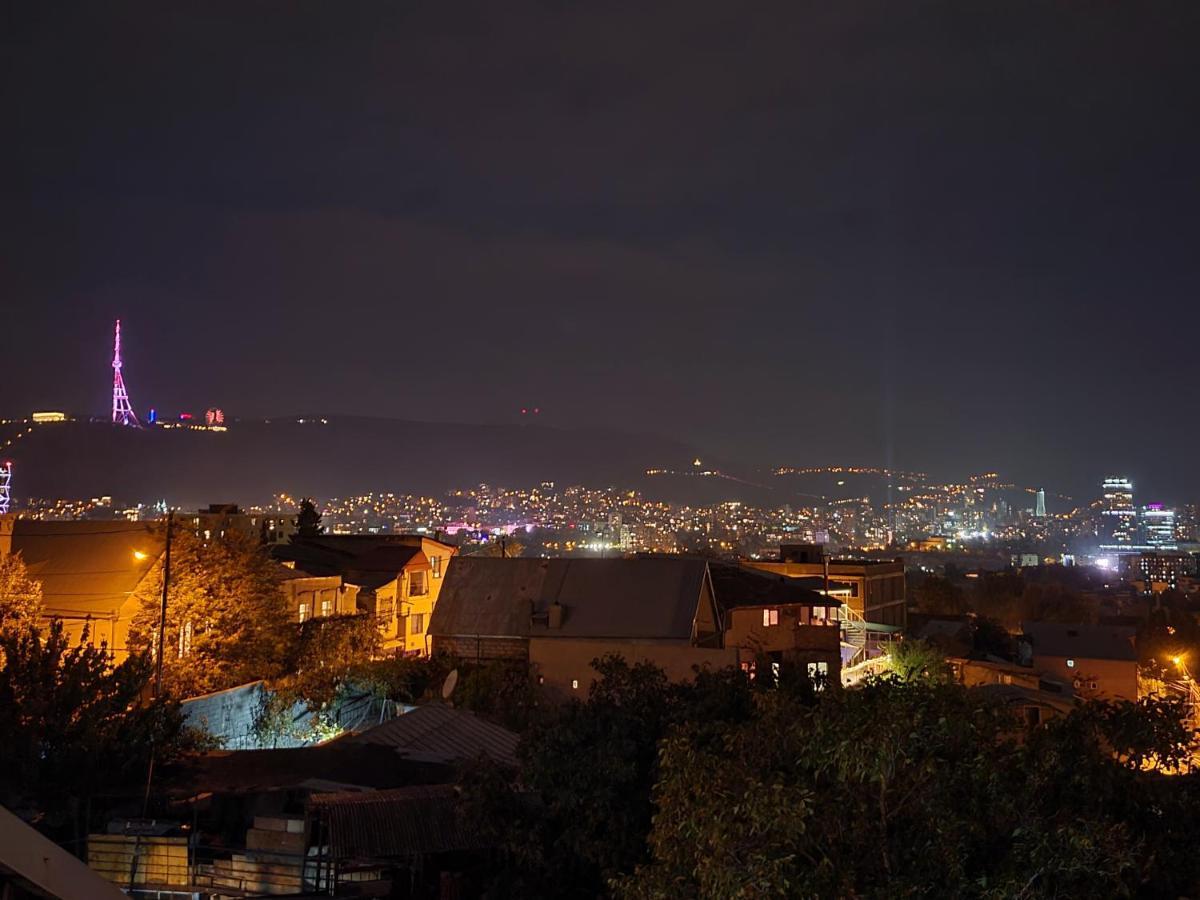 Green Garden - Crimea Tbilisi Ngoại thất bức ảnh